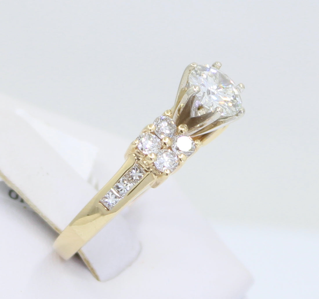 Anillo de Compromiso 1.05ct