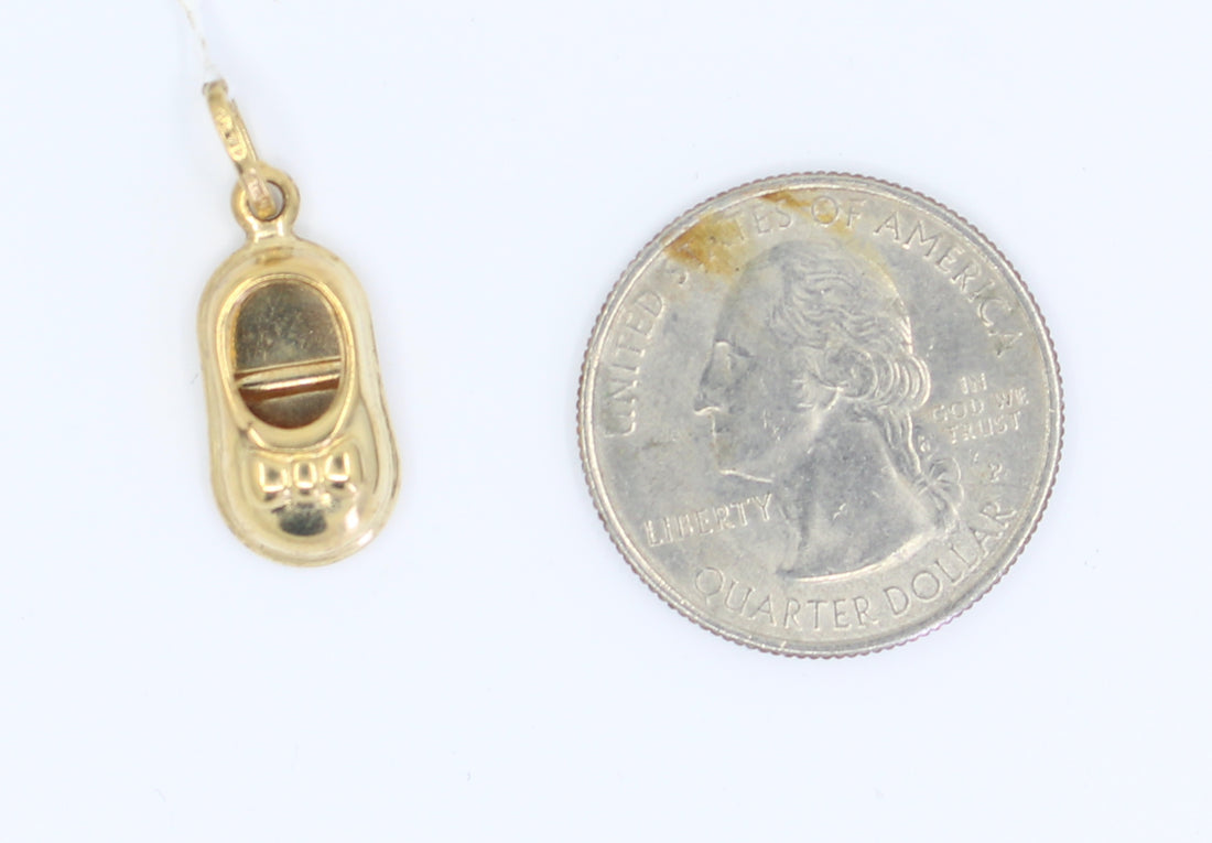 Charm Zapatito Bebé Oro
