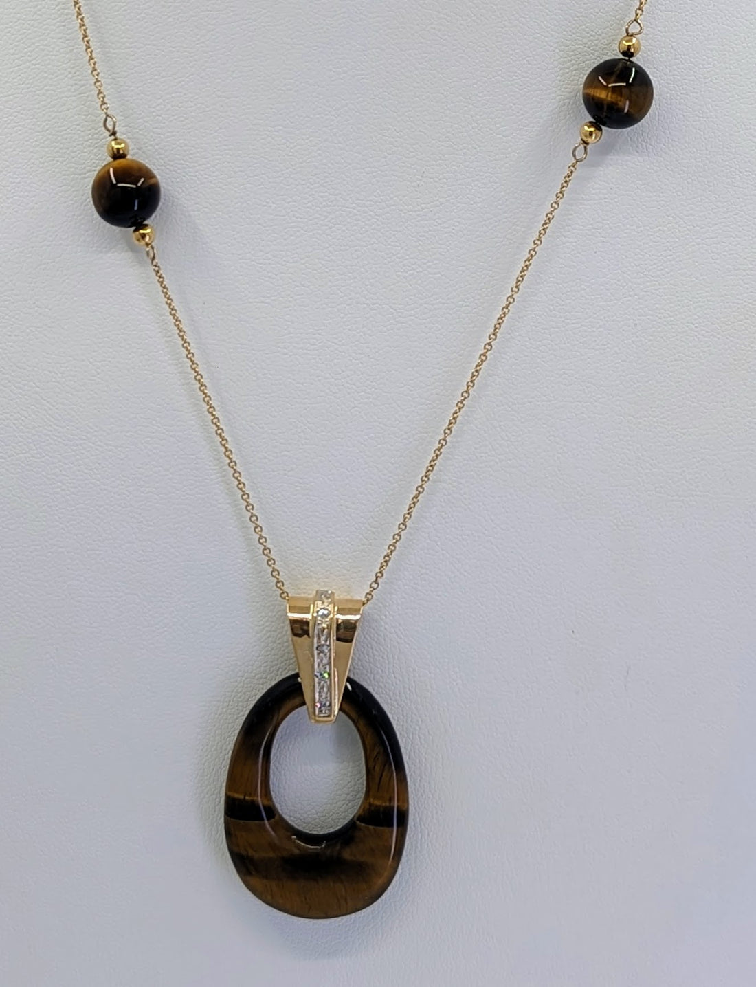 Collar con Pendant Ojo de Tigre 14kt