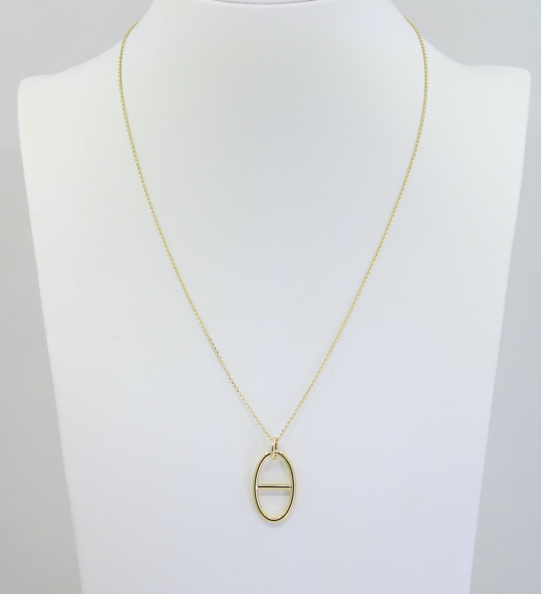 Collar + Charm Gucci
