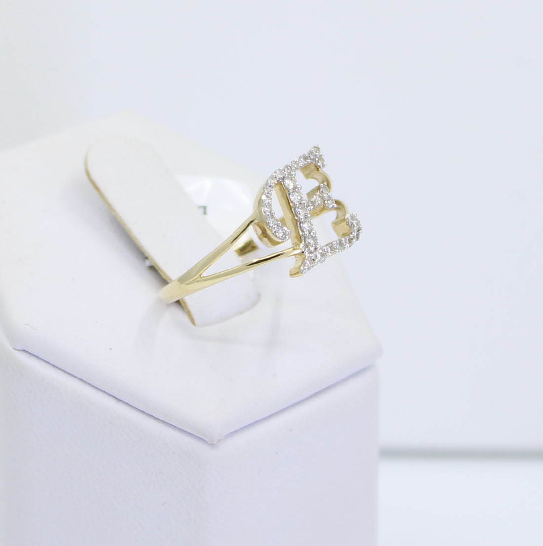 Anillo Letra E