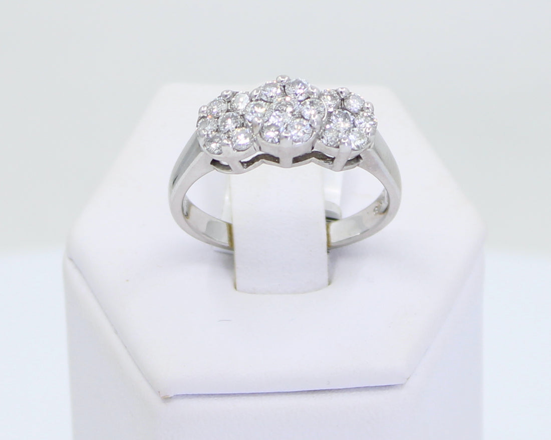 Anillo Diamond Flowers