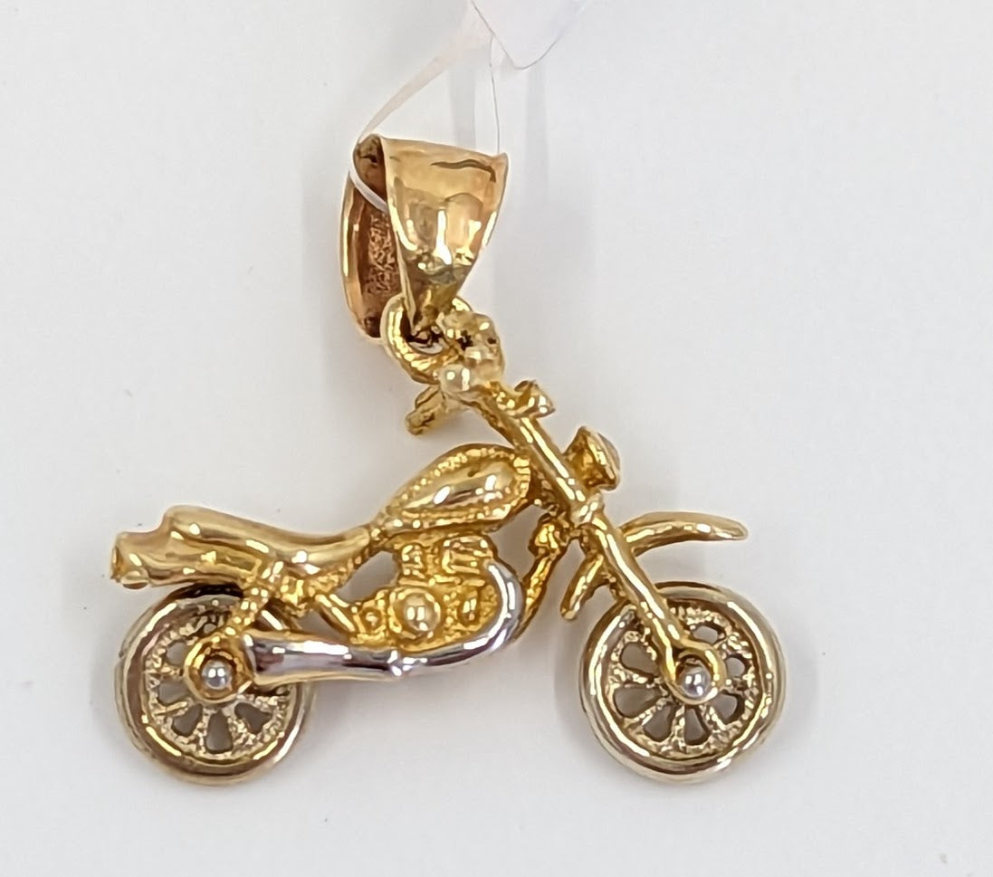 Charm Motora