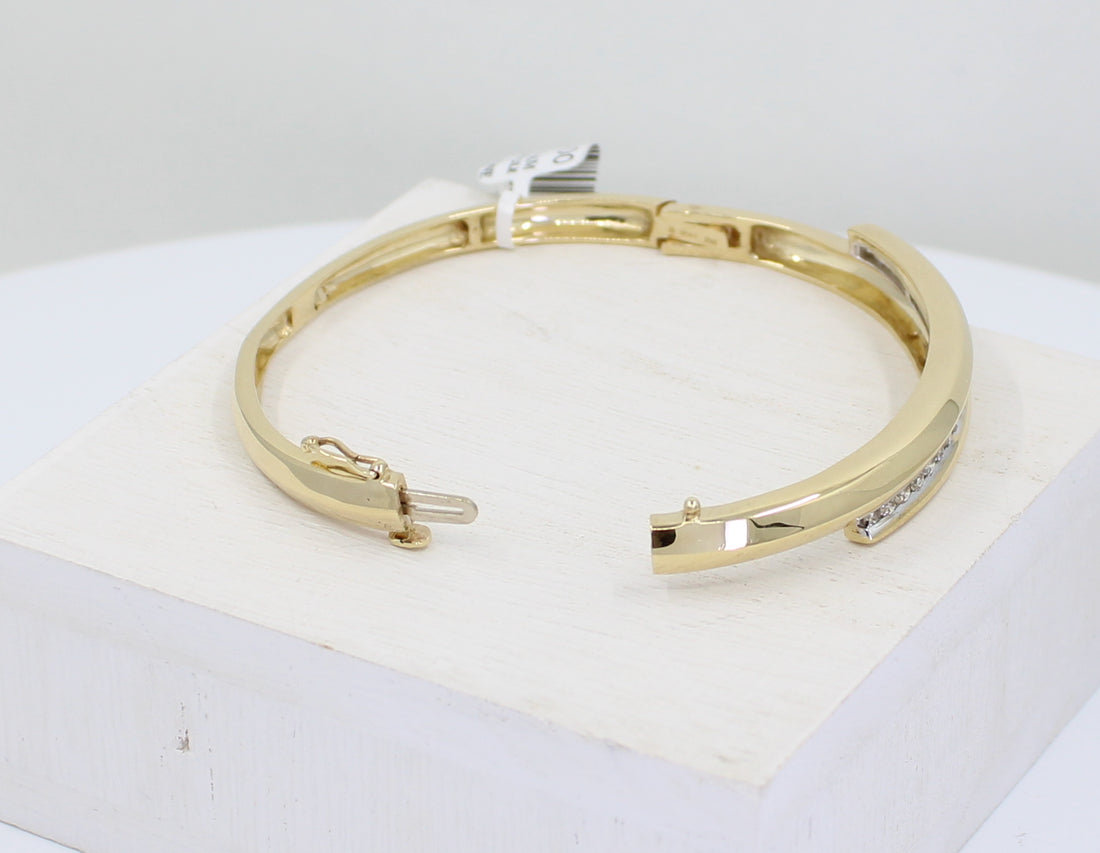 Gold Diamond Bangle