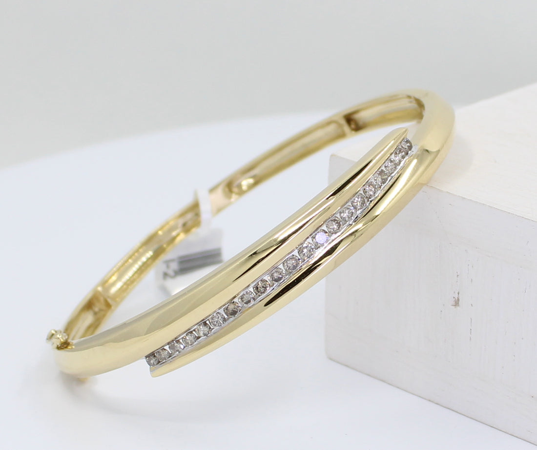 Gold Diamond Bangle