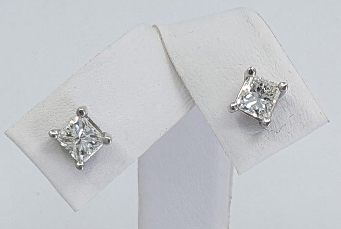 DIAMOND STUDS 1.00CT APPROX.